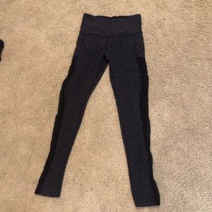 beyond yoga side panel mesh leggings. Medium